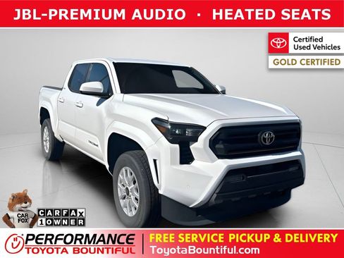 Used 2025 Toyota Tacoma SR5 AWD/4WD image 1