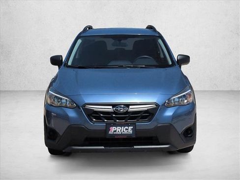 Used 2021 Subaru Crosstrek 2.0i AWD/4WD image 2