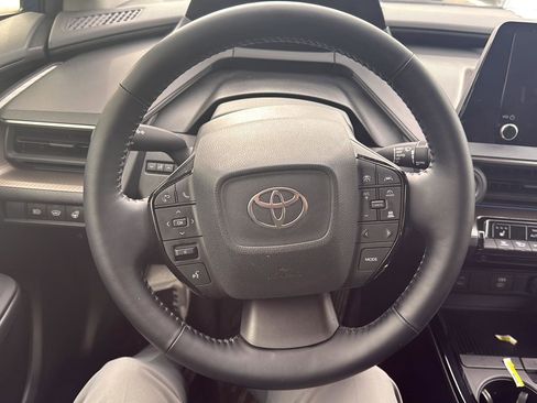 Used 2024 Toyota Prius XLE image 11
