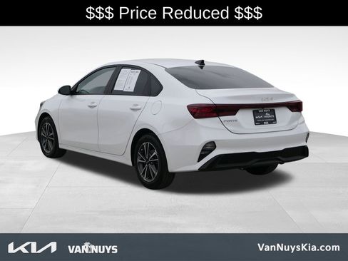 Used 2023 Kia Forte LXS image 5