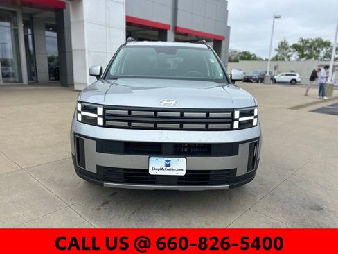 Used 2026 Hyundai Santa Fe SEL image 2