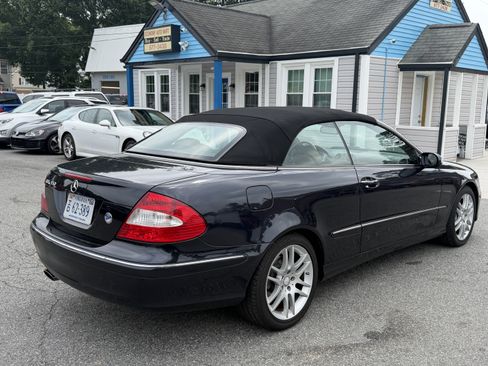 Used 2009 Mercedes-Benz CLK 350 Cabriolet image 30
