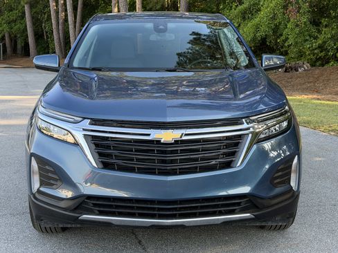 Used 2024 Chevrolet Equinox LT FWD image 3