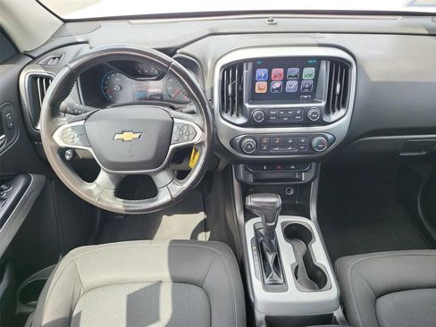 Used 2017 Chevrolet Colorado LT image 11