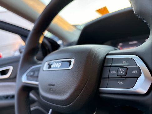 Used 2022 Jeep Compass Latitude w/ Convenience Group image 10