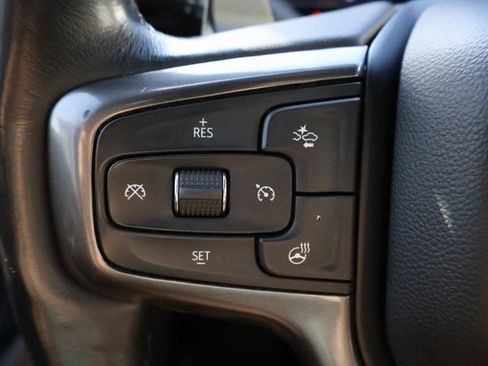 Certified 2022 Chevrolet Silverado 1500 ZR2 w/ Technology Package AWD/4WD image 38