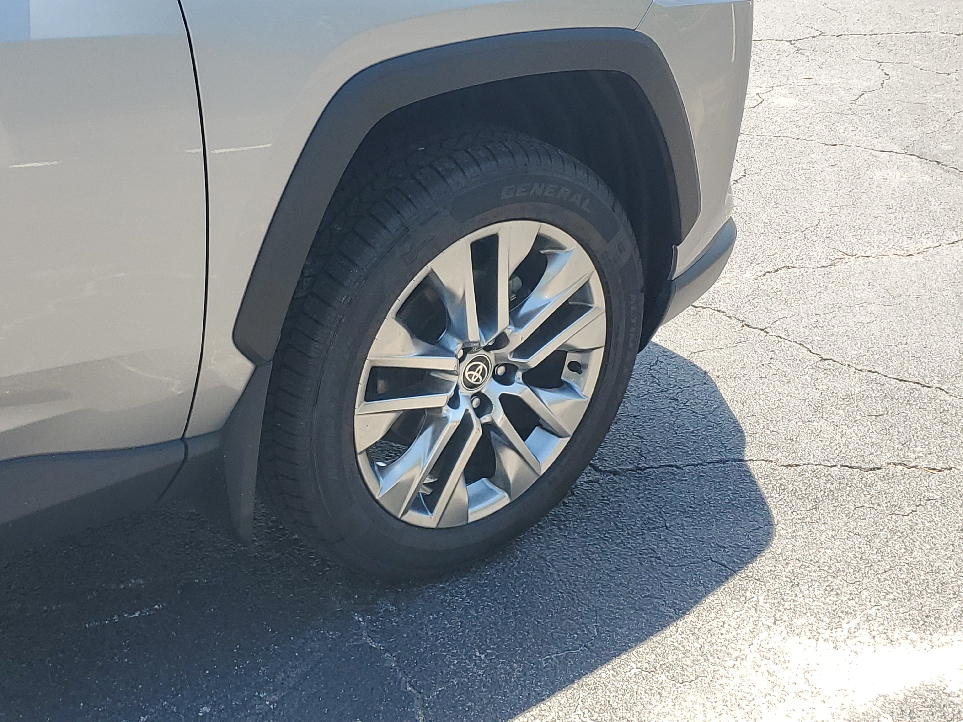 Certified 2024 Toyota RAV4 XLE Premium FWD image 7