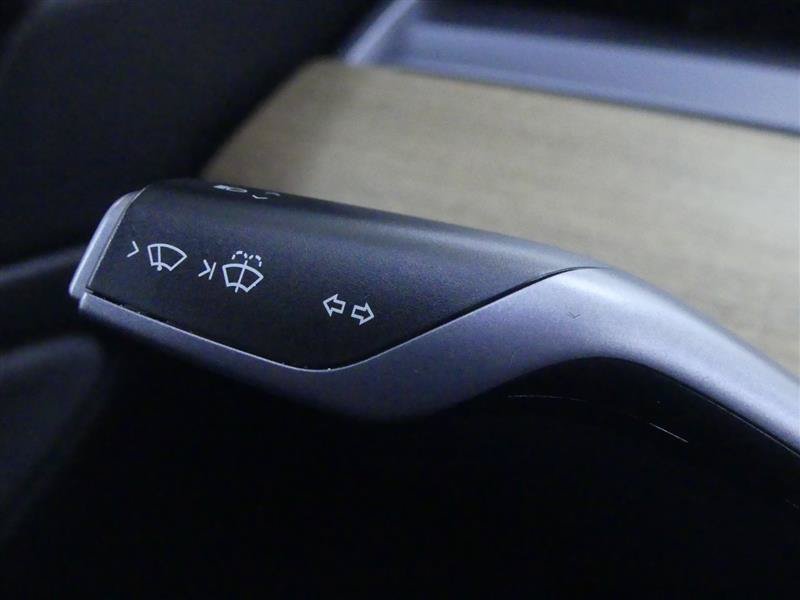 Used 2020 Tesla Model 3 Long Range AWD/4WD image 17