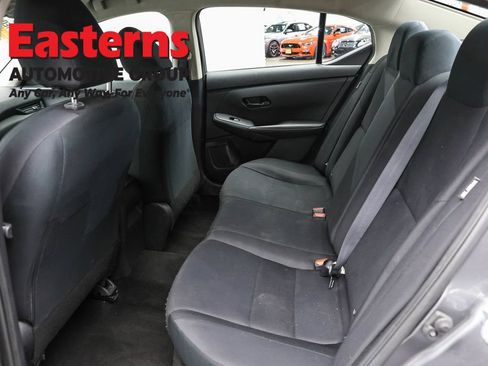 Used 2024 Nissan Sentra S FWD image 20