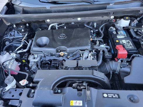 Used 2019 Toyota RAV4 LE image 26