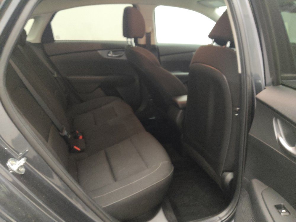 Used 2021 Kia Forte LXS FWD image 19