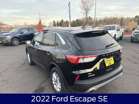 Certified 2022 Ford Escape SE w/ Convenience Package image 8