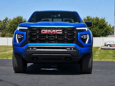 Used 2023 GMC Canyon Elevation w/ Convenience Package RWD image 2