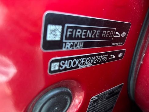 Used 2018 Jaguar F-PACE Prestige image 33