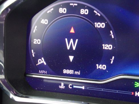 Used 2024 Chevrolet Silverado 3500 LTZ w/ LTZ Premium Package image 24