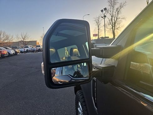 Used 2019 Ford F350 Platinum w/ Platinum Ultimate Package image 35