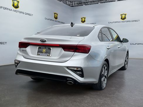 Used 2019 Kia Forte LXS FWD image 5