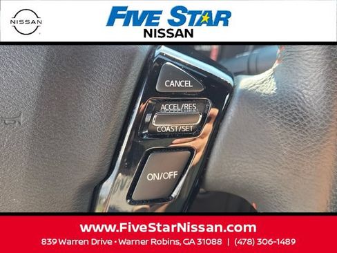 Used 2024 Nissan Frontier PRO-4X w/ Off-Road Protection Package AWD/4WD image 26