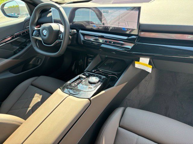 New 2027 BMW 530i xDrive w/ Premium Package AWD/4WD image 27