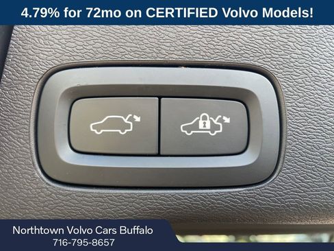 Certified 2023 Volvo XC60 B5 Plus w/ Climate Package image 6