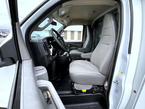 New 2025 Chevrolet Express 3500 w/ Power Convenience Package image 9