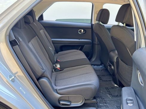 Used 2024 Hyundai Ioniq 5 SEL RWD image 38