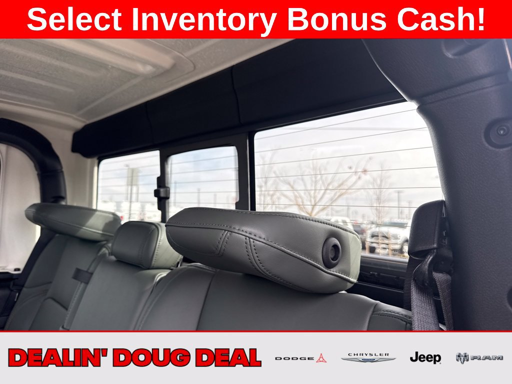 New 2026 Jeep Gladiator Mojave w/ Safety Group AWD/4WD image 28