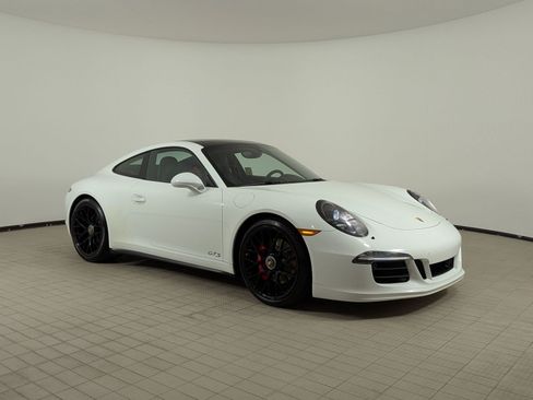Used 2015 Porsche 911 Carrera 4 GTS AWD/4WD image 7
