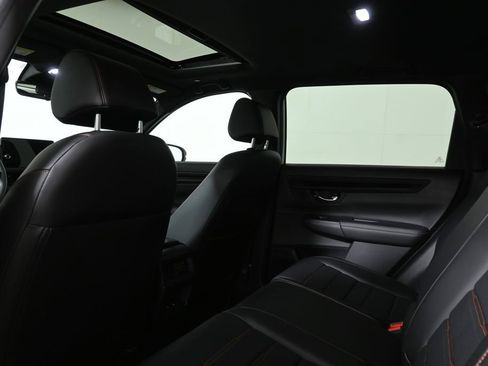 Used 2025 Honda CR-V Sport-L image 32