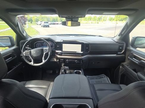 Used 2023 Chevrolet Silverado 1500 RST w/ Convenience Package II AWD/4WD image 17