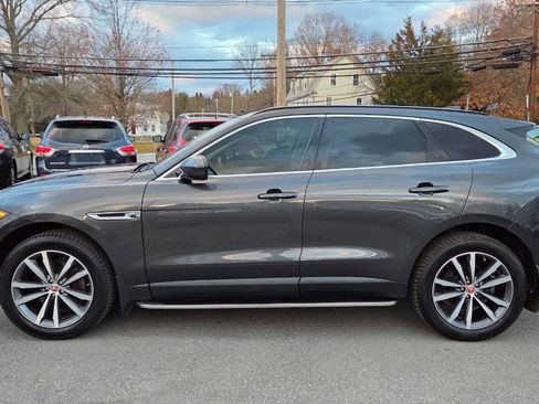 Used 2017 Jaguar F-PACE Prestige image 8