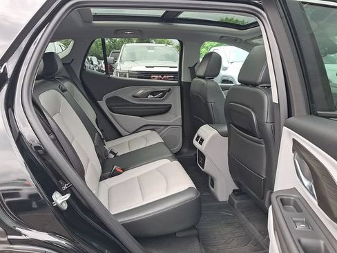 Certified 2023 GMC Terrain SLT w/ Tech Package AWD/4WD image 25
