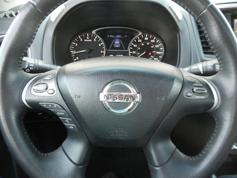 Used 2014 Nissan Pathfinder SL w/ SL Premium Package AWD/4WD image 49