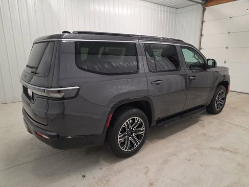 New 2026 Jeep Grand Wagoneer 4WD w/ Premium Group I image 6