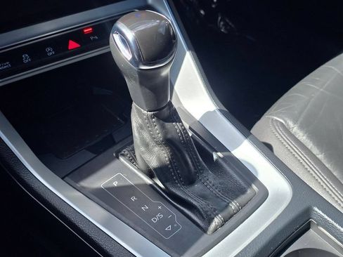 Used 2020 Audi Q3 2.0T Premium Plus w/ Premium Plus Package AWD/4WD image 34