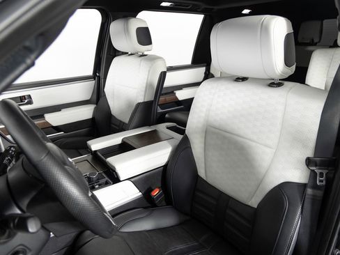 Used 2023 Toyota Sequoia Capstone image 16