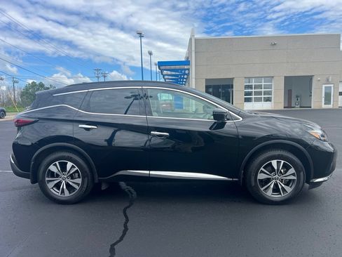 Used 2024 Nissan Murano SV AWD/4WD image 4