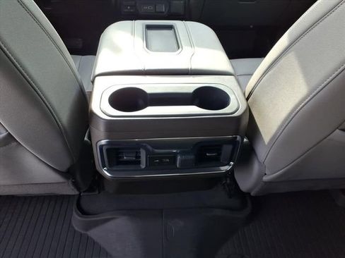 Used 2022 Chevrolet Silverado 1500 LTZ w/ LTZ Premium Package image 16