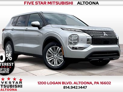 New 2025 Mitsubishi Outlander ES