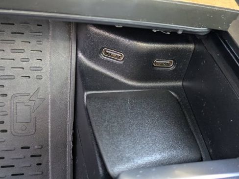 Used 2023 Mercedes-Benz GLE 350 image 27