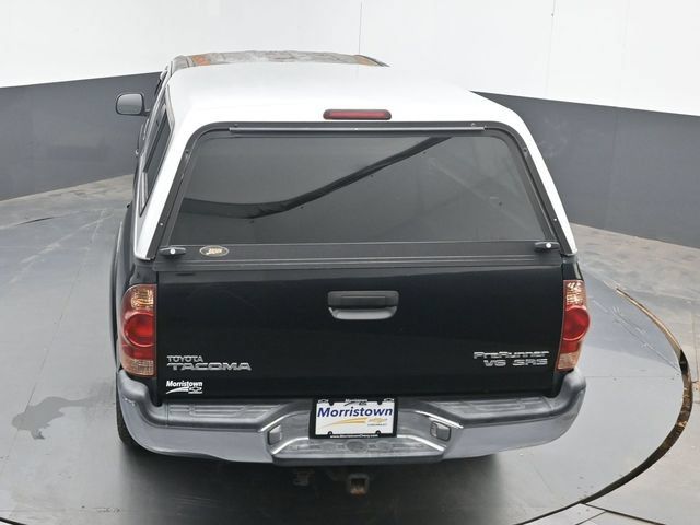 Used 2005 Toyota Tacoma PreRunner w/ SR5 Pkg #3 RWD image 32