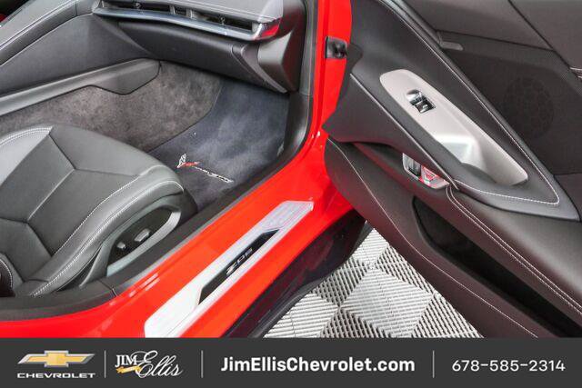 Used 2025 Chevrolet Corvette Z06 w/ Z07 Performance Package RWD image 21