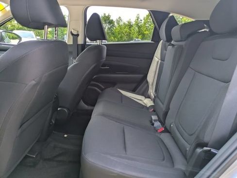 Used 2025 Hyundai Tucson Blue AWD/4WD image 18