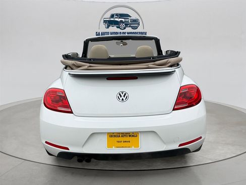 Used 2013 Volkswagen Beetle 2.5 image 4