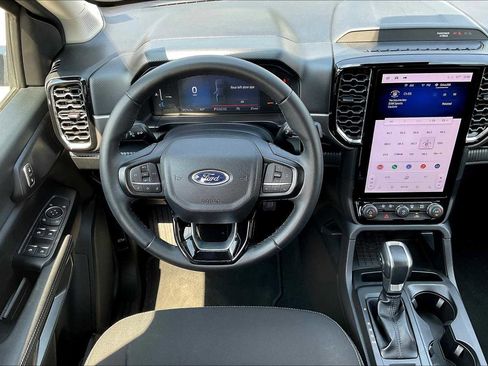 Used 2024 Ford Ranger XLT w/ Equipment Group 301A High image 9