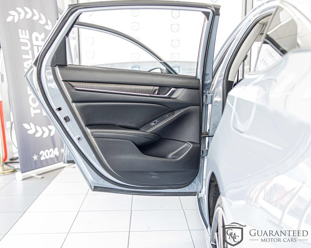 Used 2021 Honda Accord Touring image 34