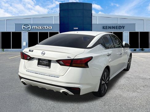 Used 2021 Nissan Altima 2.5 SL image 3