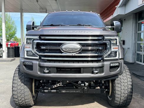 Used 2022 Ford F450 Platinum w/ FX4 Off-Road Package image 7