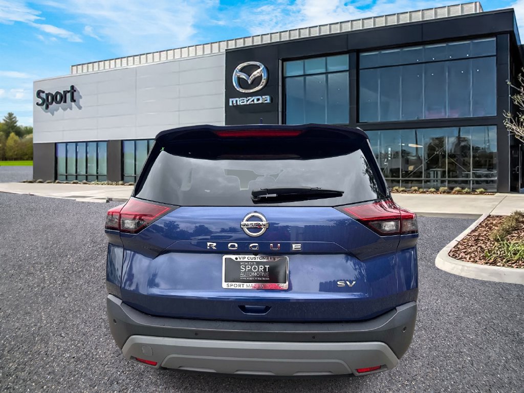 Used 2021 Nissan Rogue SV w/ Premium Package FWD image 5