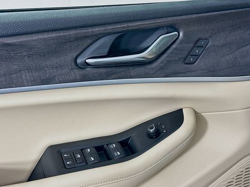 New 2025 Jeep Grand Cherokee Limited image 23